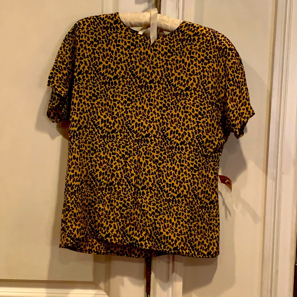 NWT! Vintage Linda Hutton silk button back blouse